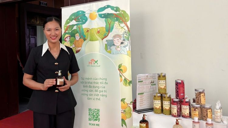 Chuyển đổi số: “Chìa khóa” mở cánh cửa làm giàu và nâng cao vị thế cho phụ nữ Thủ đô 