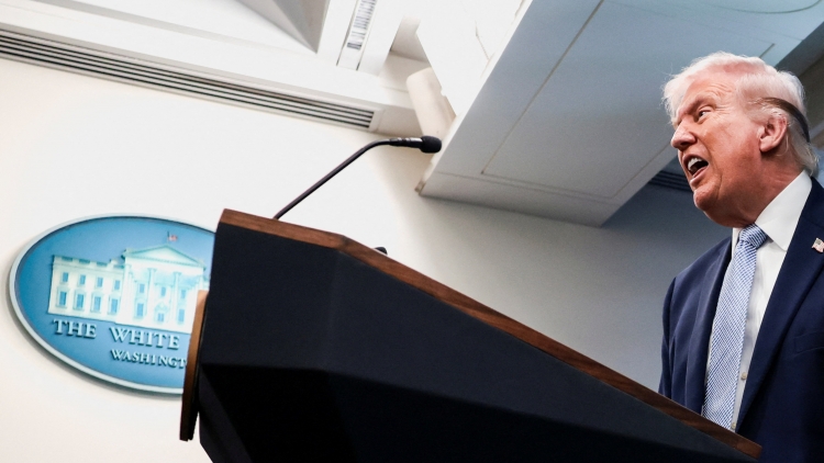 Mỹ cảnh báo Iran có thể bị “xóa sổ trong một đêm