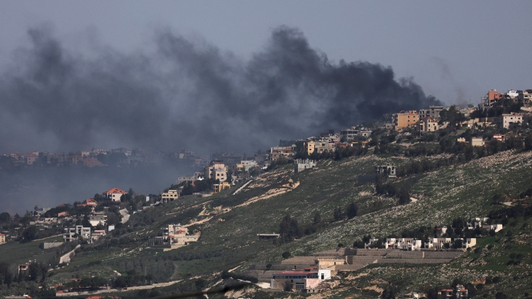 Hezbollah tuyên bố tấn công Israel bằng tên lửa và máy bay không người lái