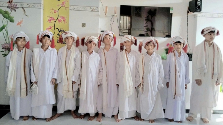 Theo dòng thời sự chiều 6/4/2026