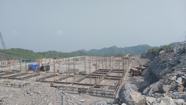 Tuyên Quang quyết tâm xây dựng trường nội trú liên cấp đúng tiến độ