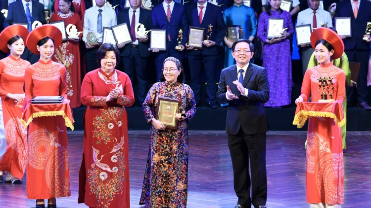 Lễ trao giải thưởng "Ngôi sao Hợp tác xã" và "Mai An Tiêm" 2026 (10/04/2026)