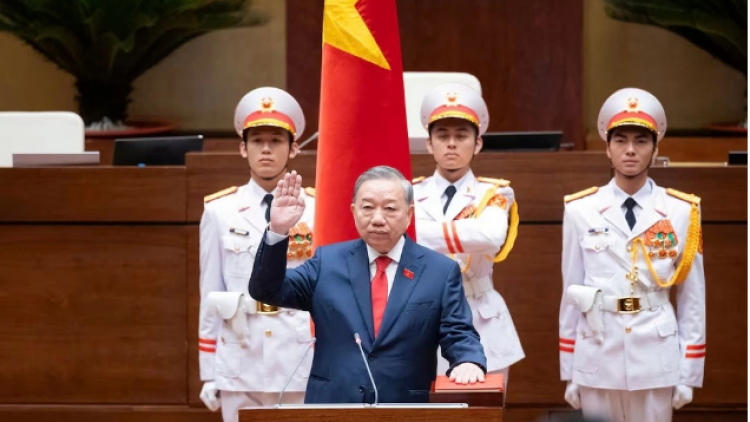 Truyền thông khu vực: Việt Nam củng cố ổn định chính trị, mở rộng hợp tác khu vực 