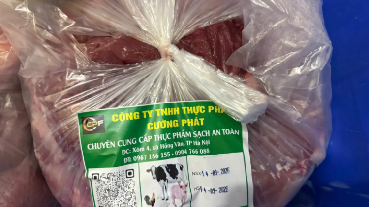 Lỗ hổng nào khiến lợn bệnh tuồn vào bếp ăn rất nhiều trường học giữa thủ đô?