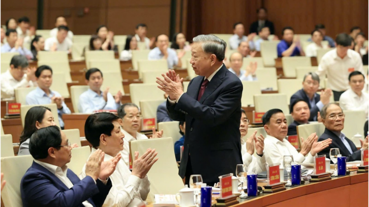 Thời sự 18h 13/4/2026:Gần 2,2 triệu đại biểu dự Hội nghị quán triệt Nghị quyết Trung ương 2 khóa XIV