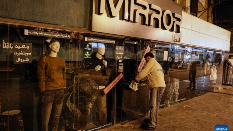 Ai Cập giảm bớt hoạt động giải trí về đêm ở Cairo để đối phó với chi phí năng lượng tăng cao