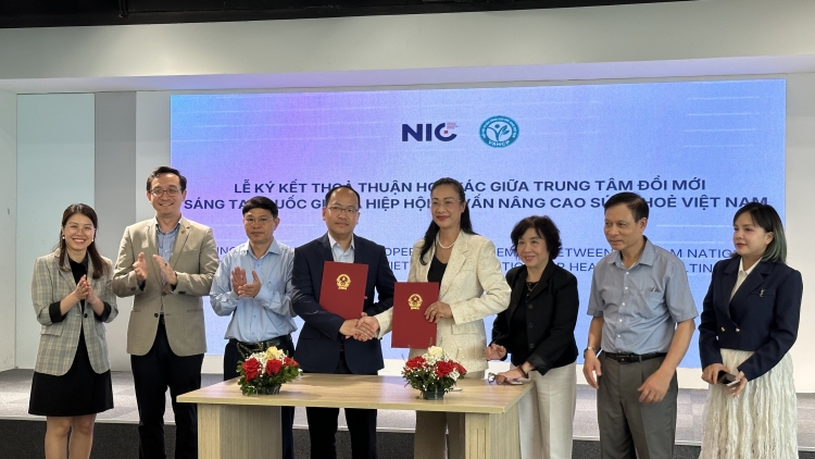 Đẩy mạnh đổi mới, sáng tạo nâng cao sức khoẻ người dân