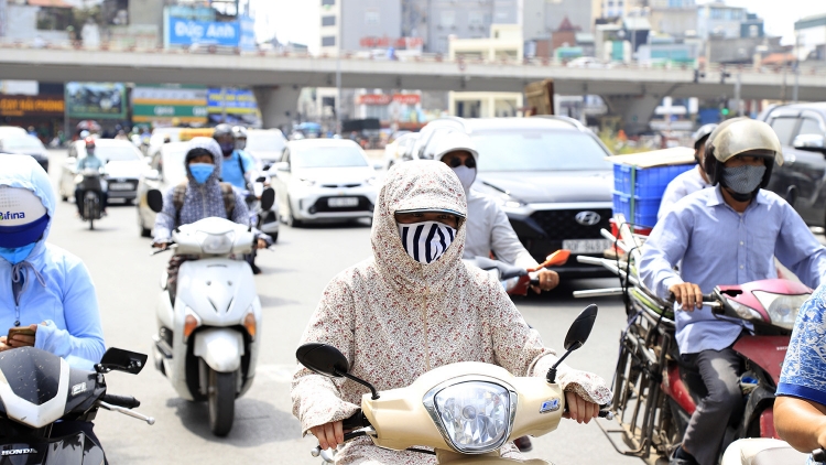 Thời tiết ngày 6/4/2026: Nắng nóng gia tăng trên diện rộng, nhiều nơi vượt 38 độ