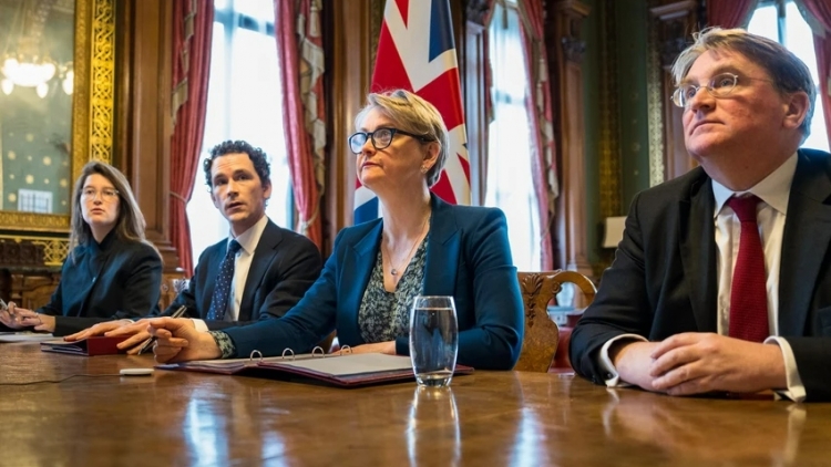 Thời sự 6h 2/4/2026: Liên minh hơn 40 quốc gia lên kế hoạch giải cứu 2.000 tàu mắc kẹt tại Hormuz