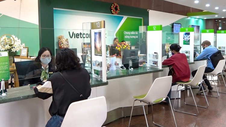  Đồng loạt giảm lãi suất, tạo đà cho mục tiêu tăng trưởng cao