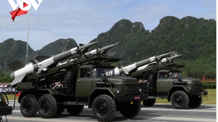 Nhận diện và bác bỏ quan điểm sai trái về phát triển Công nghiệp Quốc phòng Việt Nam