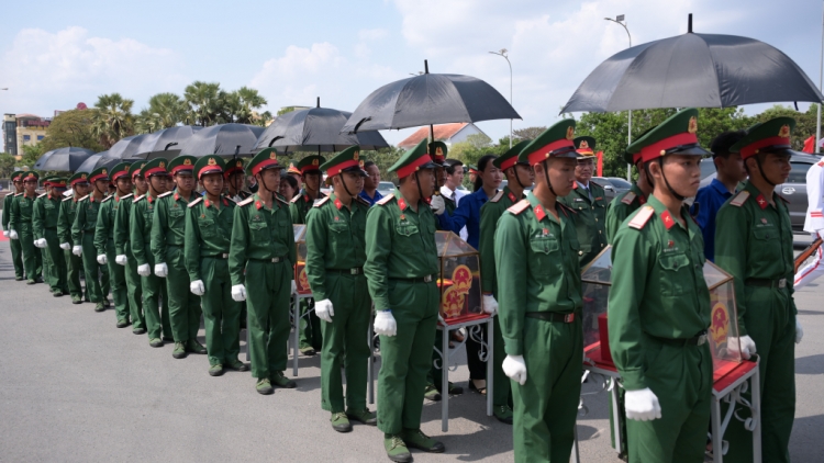 Thời sự 21h30 12/5/2026: Đón 158 hài cốt liệt sĩ hy sinh tại Campuchia về nước