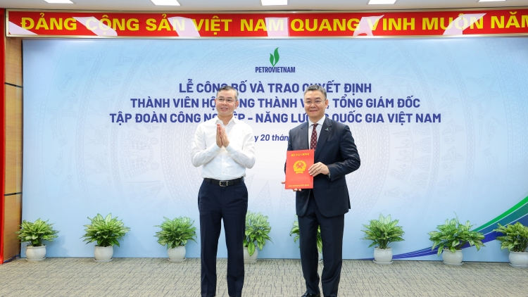 Công bố và trao quyết định Tổng Giám đốc Petrovietnam