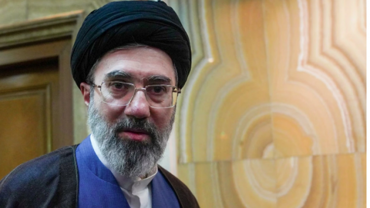 Lãnh tụ tối cao Mojtaba Khamenei tuyên bố: Iran đã trở thành cường quốc quân sự