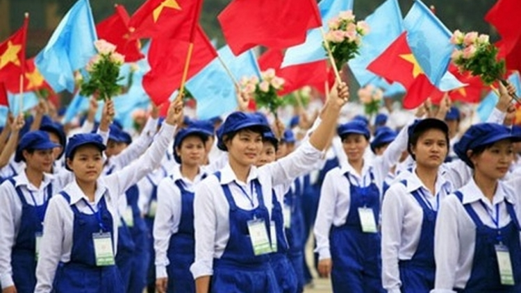 Theo dòng thời sự sáng 1/5/2026