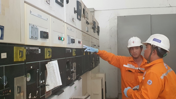 Điện lực TP.HCM đảm bảo cấp điện cho tuyển sinh đầu cấp và thi tốt nghiệp THPT