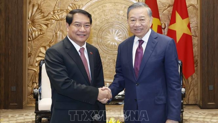 Tổng Bí thư, Chủ tịch nước Tô Lâm tiếp Bí thư Thành ủy, Chủ tịch Hội đồng nhân dân Thủ đô Viêng Chăn