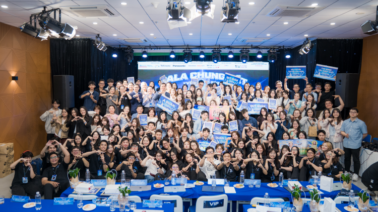 Sinh viên toàn quốc tham gia giải bài toán marketing của doanh nghiệp