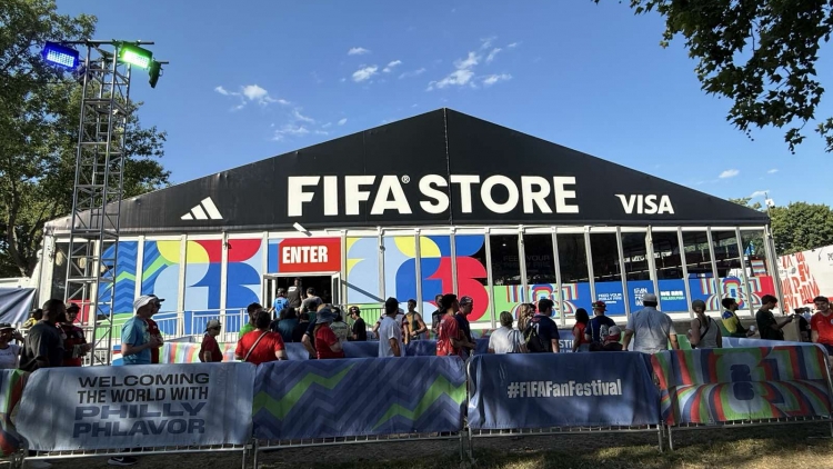 Khám phá cửa hàng chính thức của FIFA tại World Cup