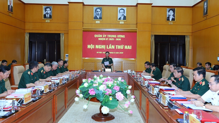 Quân ủy Trung ương thông qua Báo cáo công tác thi đua, khen thưởng 6 tháng đầu năm 2026 