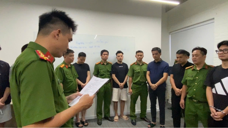 TP.HCM khởi tố 200 bị can trong 11 vụ lừa bán kỳ nghỉ dưỡng