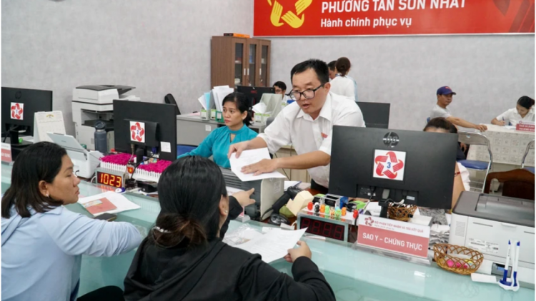 Thời sự 21h30 9/6/2026: Bộ Chính trị yêu cầu tiếp tục tinh giản biên chế từ 5 - 10%