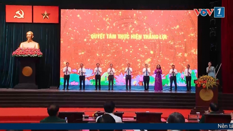 Hành trình từ " Vùng trũng" kinh tế đến " Đầu tàu" tăng trưởng    
