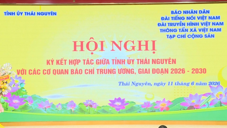 5 cơ quan Báo chí Trung ương ký kết hợp tác truyền thông với tỉnh ủy Thái Nguyên