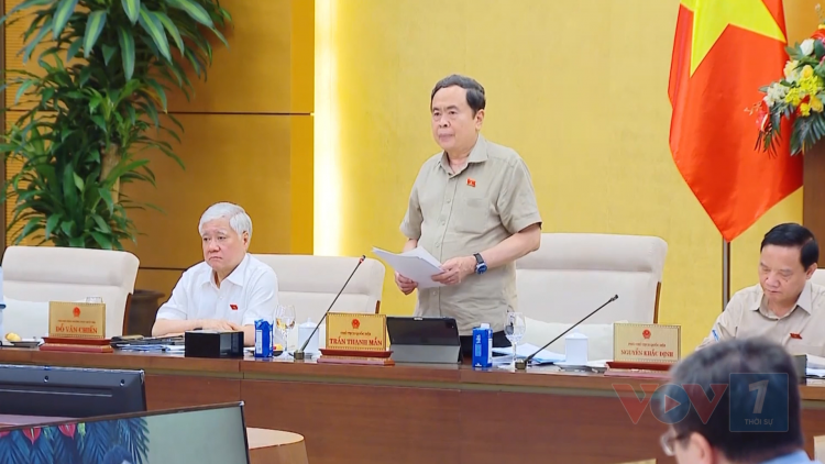 Chủ tịch Quốc hội: Tuyệt đối không chạy theo số lượng để lấy thành tích