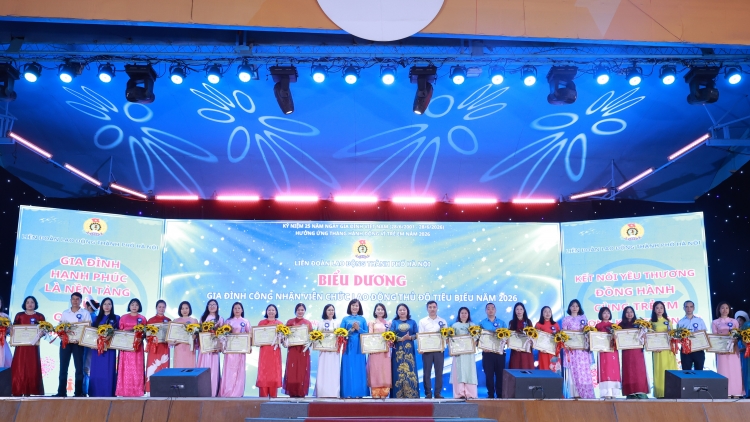 Hà Nội biểu dương 100 gia đình công nhân, viên chức, người lao động Thủ đô tiêu biểu năm 2026