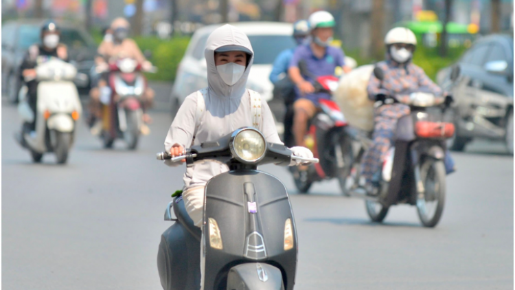 Dự báo thời tiết ngày 26/6/2026: Hà Nội vẫn oi nóng 35 độ, Bắc Bộ mưa dông diện rộng