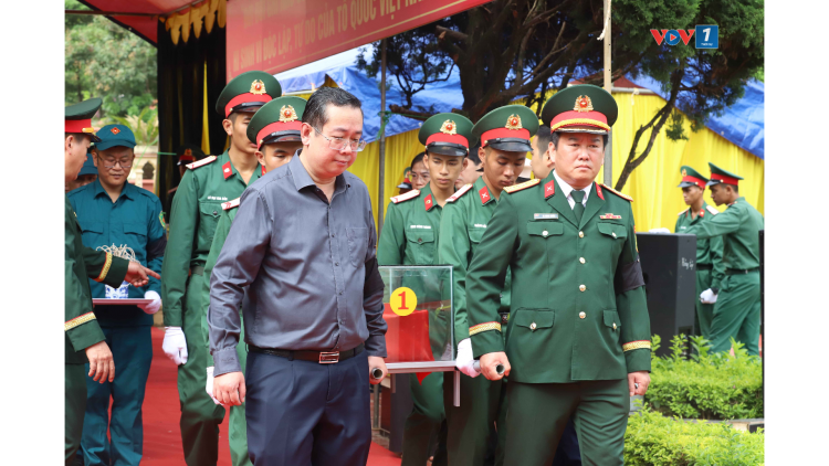 Truy điệu và an táng các anh hùng liệt sĩ tại Sơn La