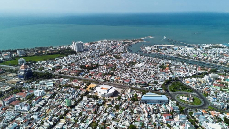 Thời sự 21h30 18/6/2026: 34 tỉnh, thành phố hoàn thành phương án tổng thể sắp xếp thôn, tổ dân phố