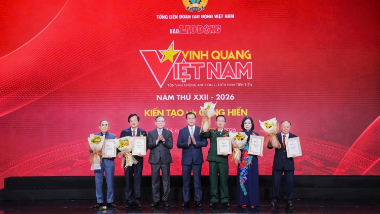 “Vinh quang Việt Nam" 2026: Lan tỏa tinh thần kiến tạo, cống hiến trong toàn xã hội