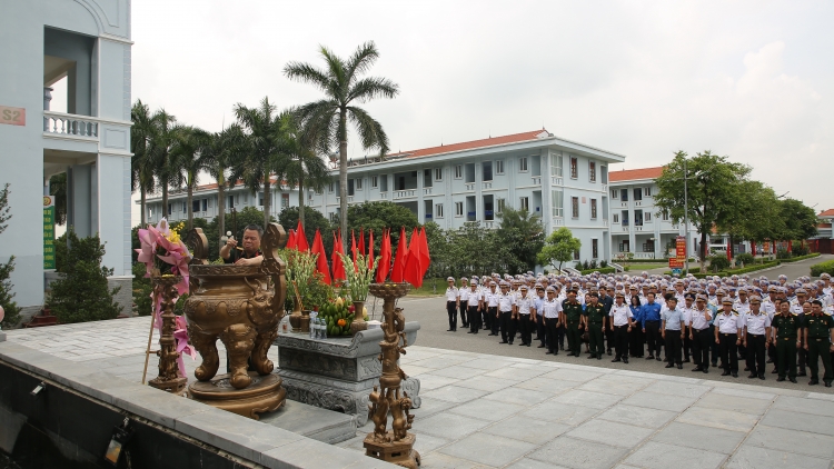 Về nguồn giáo dục truyền thống, bồi đắp tình yêu biển đảo cho cán bộ, hội viên cựu chiến binh