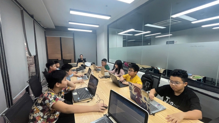 Lập trình và Robotics – Chuẩn bị hành trang cho trẻ trong thời đại số