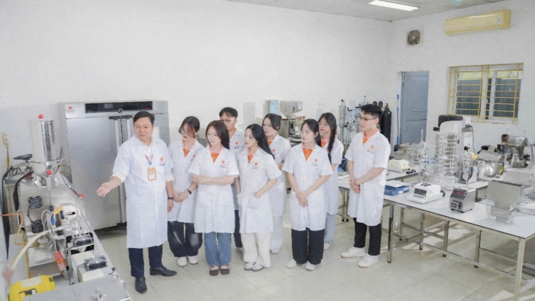 Đại học Đại Nam dành quỹ học bổng 55 tỷ đồng, suất cao nhất lên tới 720 triệu đồng