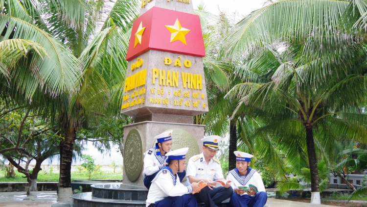 Học viên Học viện Hải quân trưởng thành từ hải trình trên biển