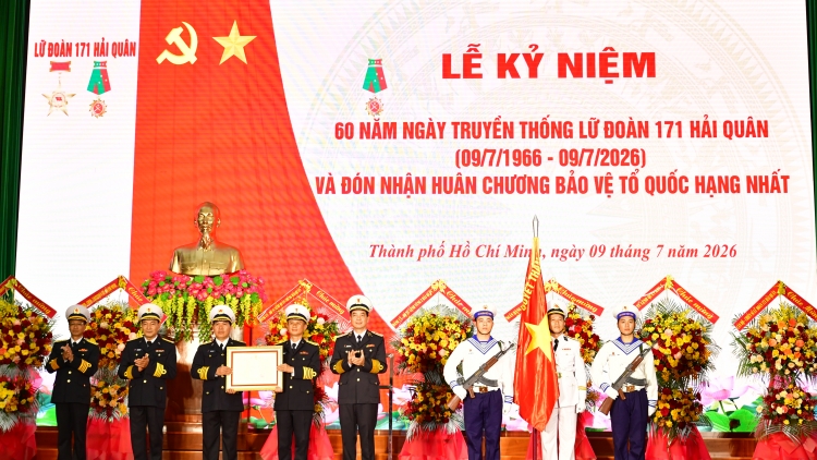 Lữ đoàn 171 đón nhận Huân chương Bảo vệ Tổ quốc hạng Nhất lần thứ hai