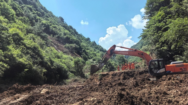 21 người thiệt mạng trong vụ sạt lở tại Cam Túc (Trung Quốc)