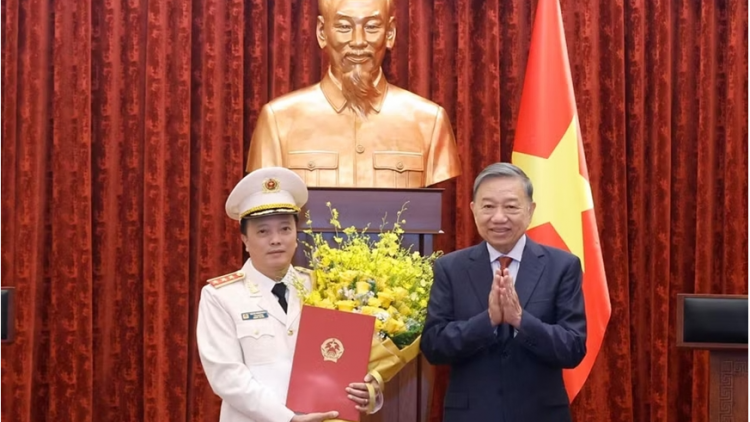 Thời sự 21h30 31/7/2026: Thăng quân hàm Thượng tướng cho Thứ trưởng Bộ Công an Đặng Hồng Đức