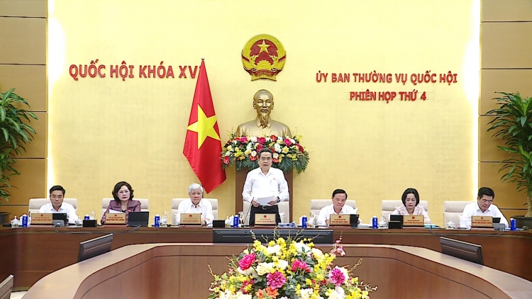 Chủ tịch Quốc hội: Không để chậm tiến độ, xin rút nội dung do nguyên nhân chủ quan