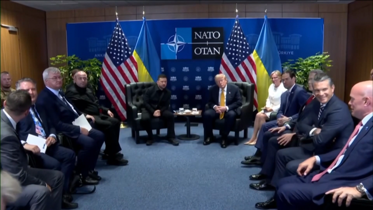 Tổng thống Donald Trump tuyên bố Mỹ sẽ cấp phép cho Ukraine sử dụng tên lửa Patriot