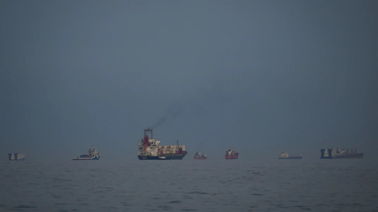 Iran muốn viết lại “luật chơi” ở eo biển Hormuz 