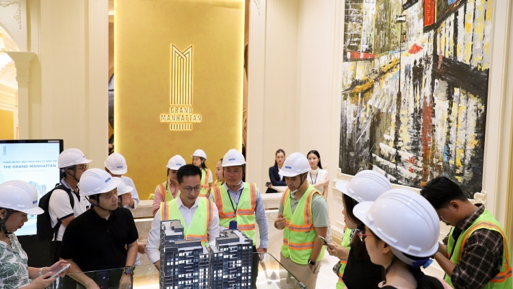 Novaland tăng tốc sau thời gian gỡ vướng bằng dự án The Grand Manhattan