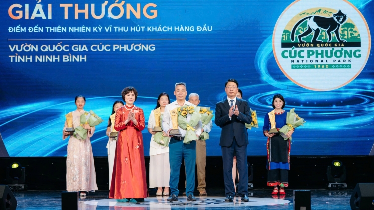 Vườn Quốc gia Cúc Phương đạt danh hiệu “Điểm đến thiên nhiên kỳ vĩ thu hút khách du lịch hàng đầu"