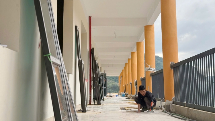 Hoàn thiện trường học vùng biên, sẵn sàng đón năm học mới