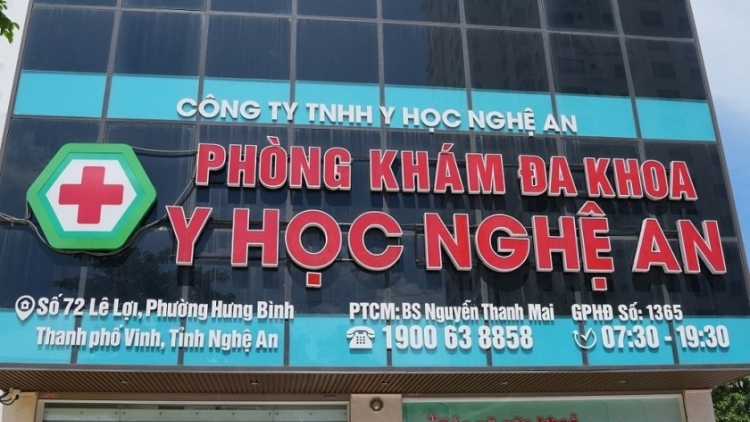 Phòng khám bơm sữa đậu nành vào niệu đạo để “vẽ bệnh” gây hậu quả thế nào cho sức khỏe người dân?