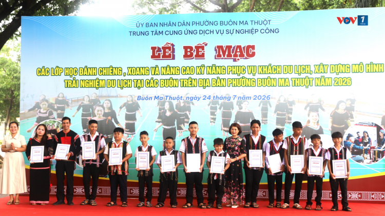 Theo dòng thời sự chiều 27/7/2026
