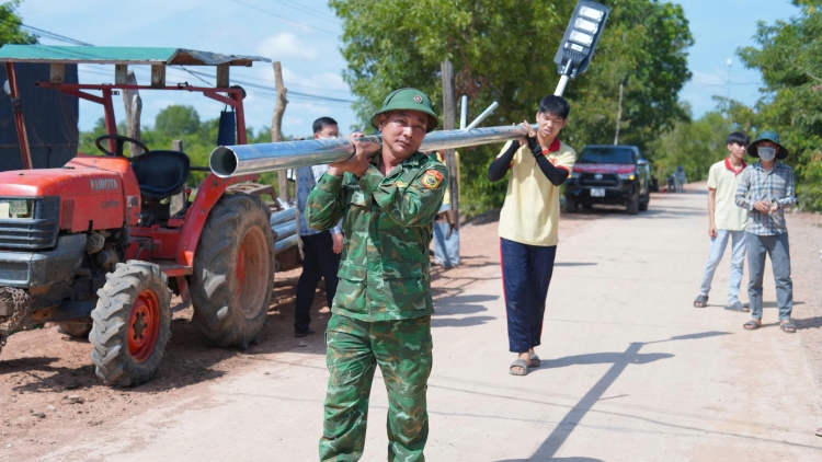 Sức trẻ góp phần đổi thay diện mạo vùng biên Đắk Lắk 